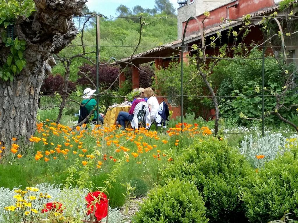 Une Campagne En Provence Hotel Bras Exterior photo