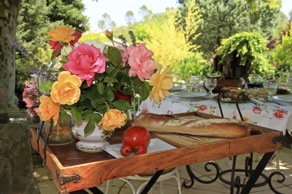 Une Campagne En Provence Bras Room photo